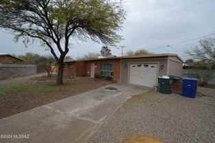 3957 E Hampton Pl - Photo 1 of 1