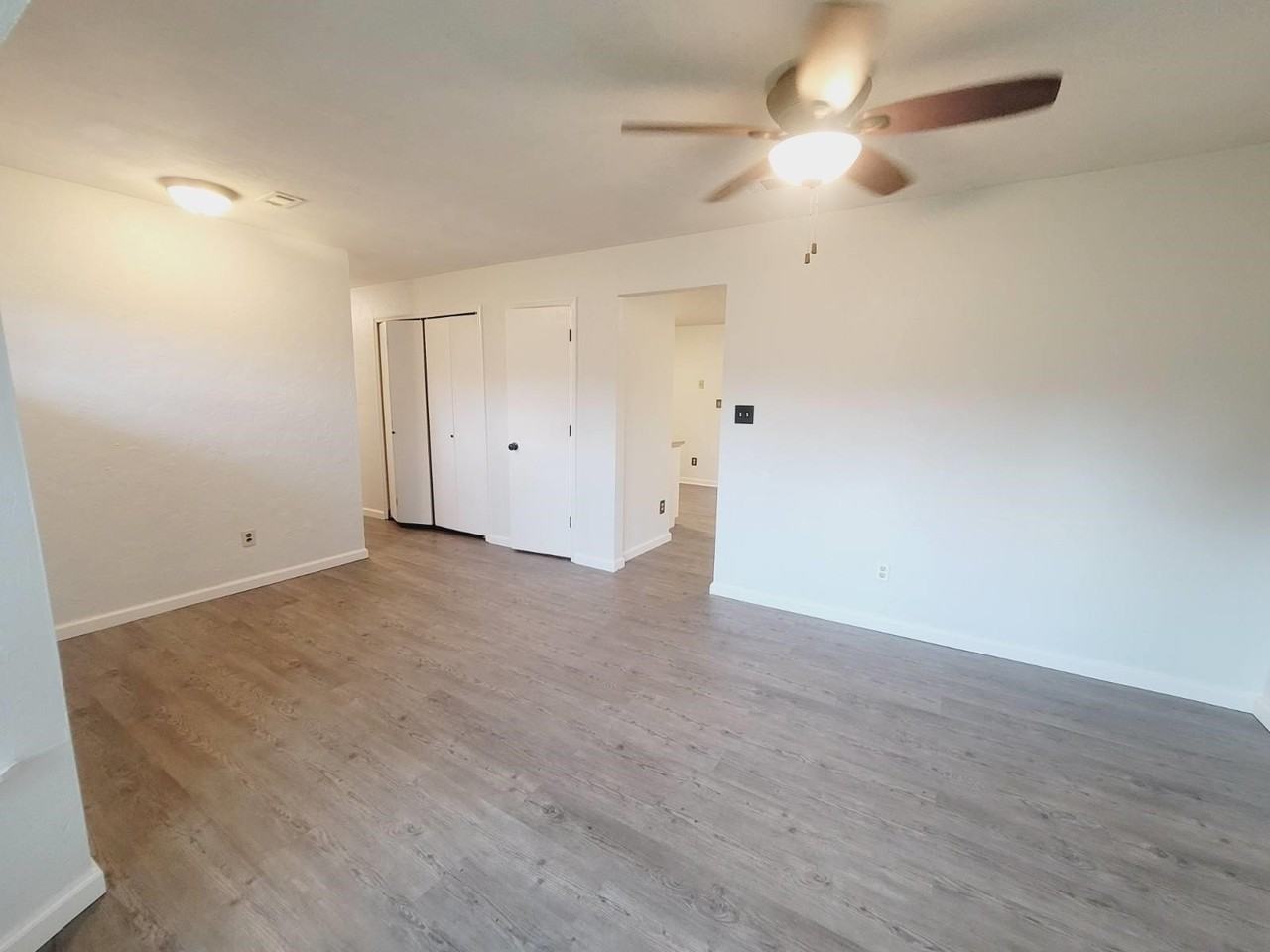 2136 Little River Ln - Photo 5 of 28