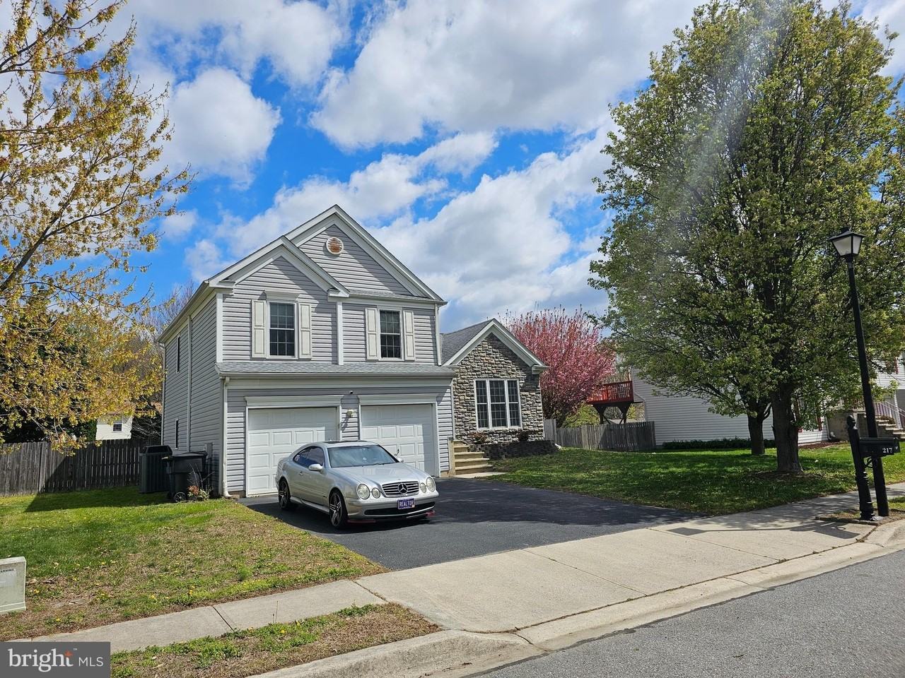 217 Falmouth Way - Photo 3 of 43