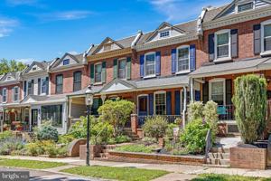 featured image of 1020 Wawaset St