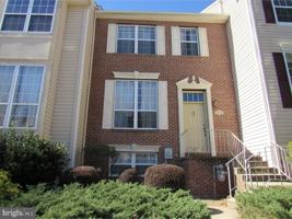 featured image of 421 Woodstock Ln
