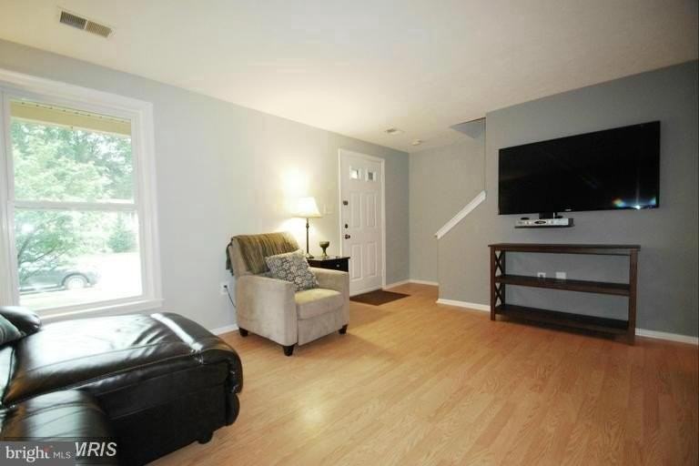 3465 Marble Arch Dr - Photo 2 of 9