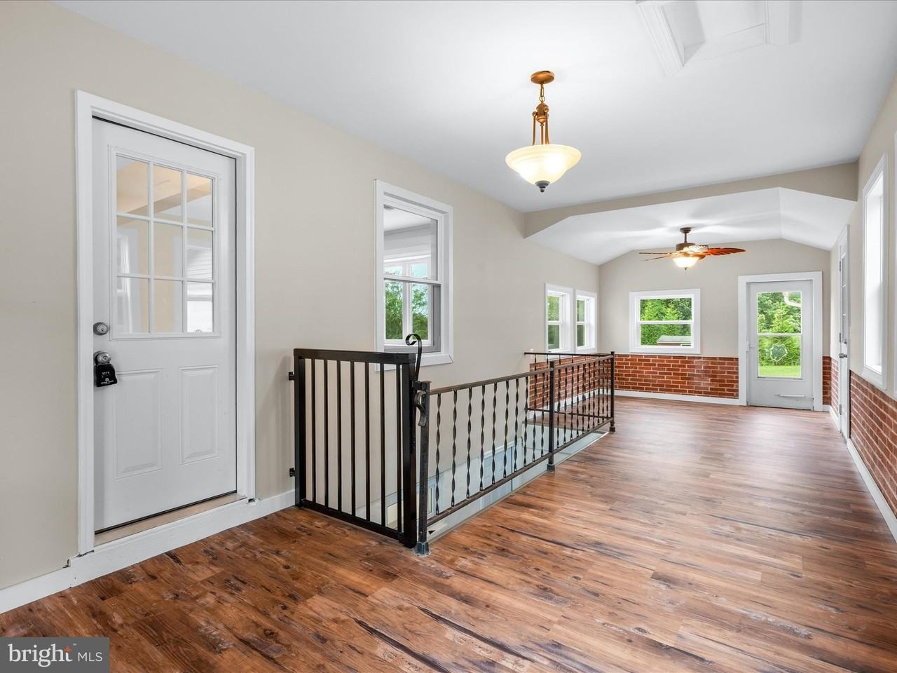 14150 Harrisville Rd - Photo 5 of 43