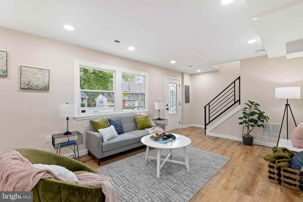 3215 Edgewood Rd - Photo 4 of 37