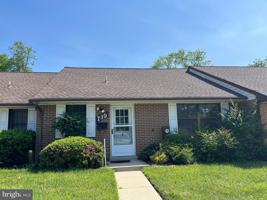featured image of 12319 Stonehaven Ln #T19