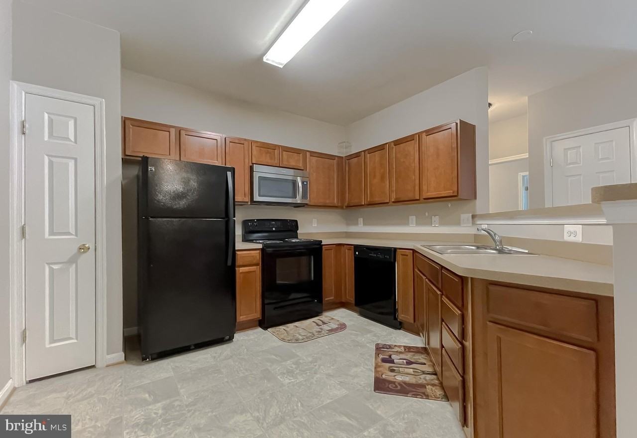 23520 Fdr Blvd #205 - Photo 3 of 37