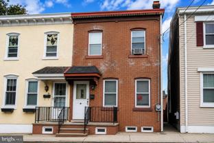 35 Emory Ave - Photo 1 of 1