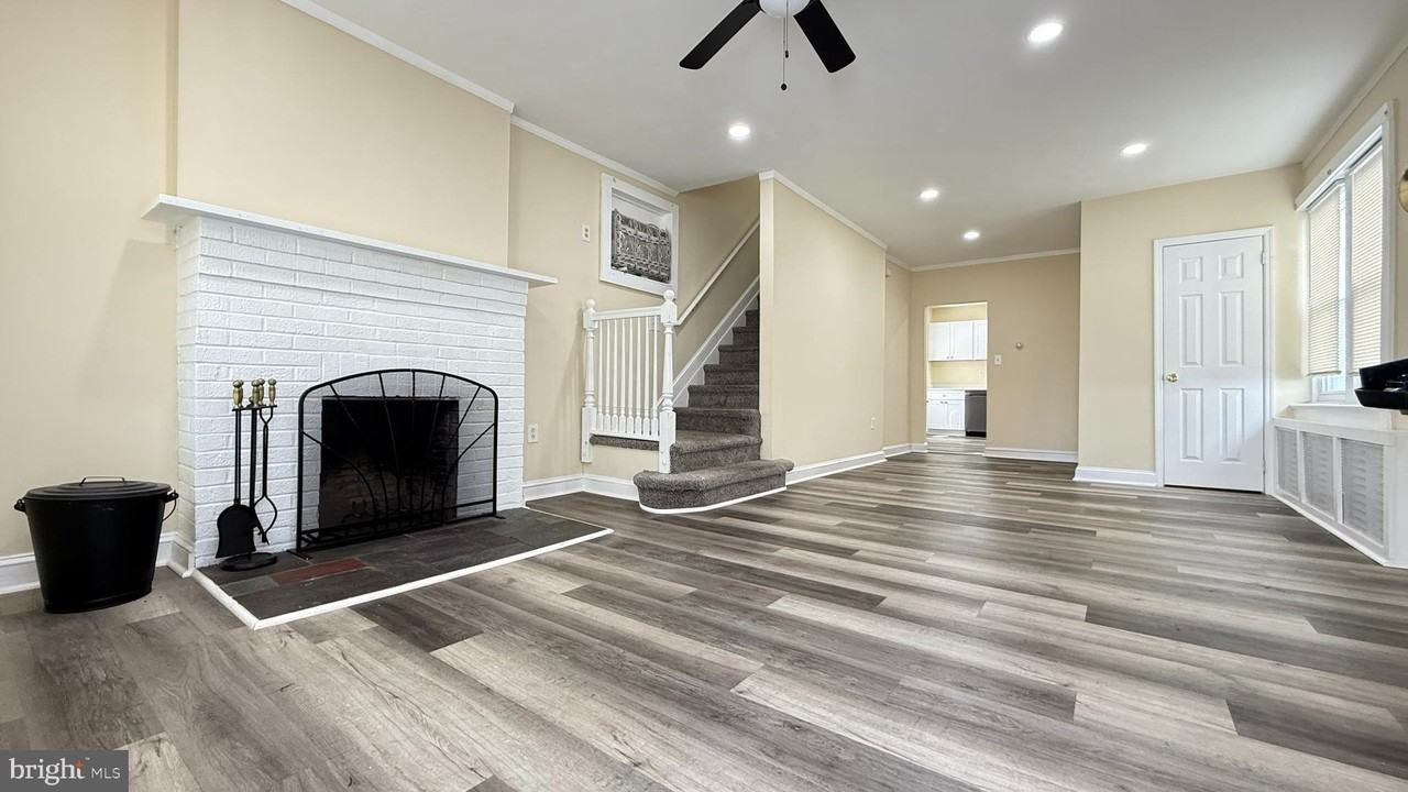 2030 Liberty St - Photo 5 of 25