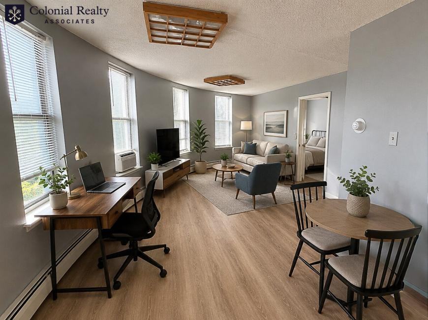1880 Commonwealth Ave - Photo 3 of 10
