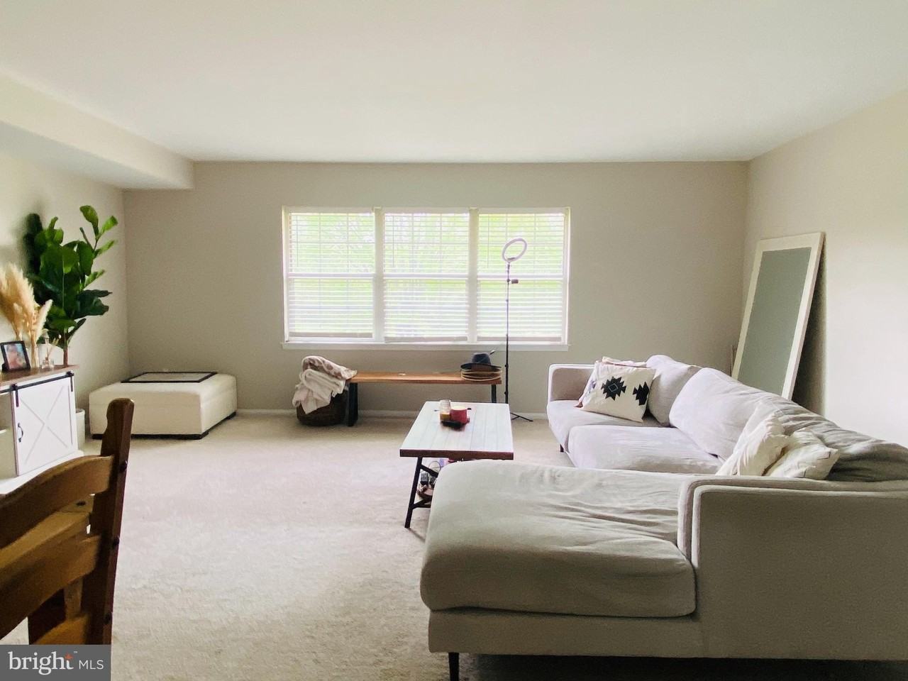 112 Chester Ct - Photo 3 of 15
