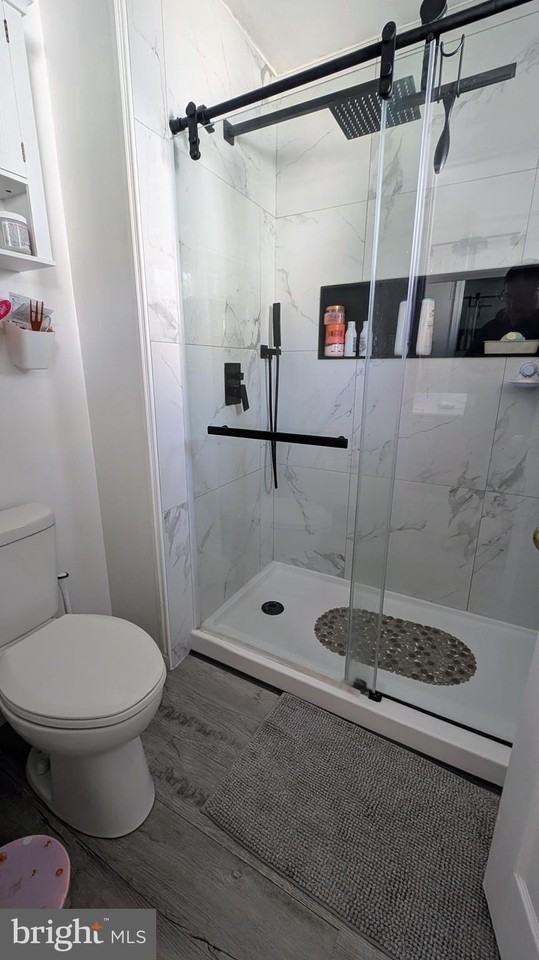 641 Fairview Ave - Photo 6 of 19