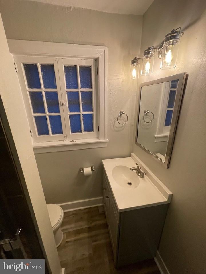 336 Main St #2 - Photo 5 of 12