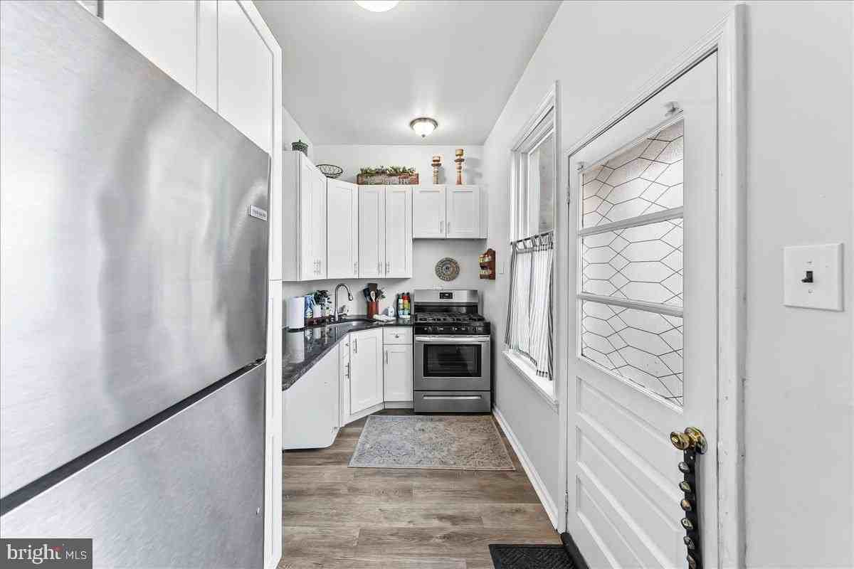 3517 Indian Queen Ln - Photo 6 of 26