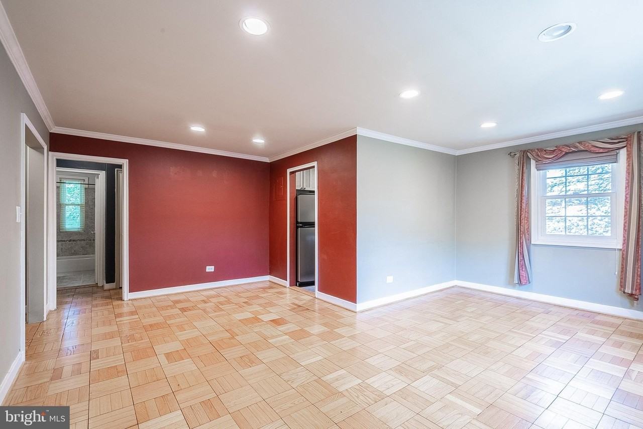 4374 N Pershing Dr #43744 - Photo 7 of 32