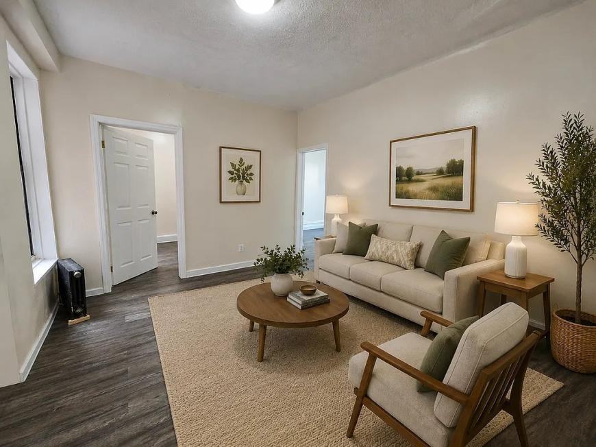 2070 Arthur Ave - Photo 3 of 5