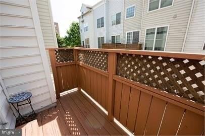 6002 Lincolnia Rd - Photo 4 of 22