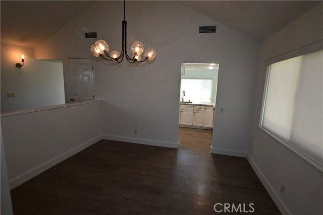 9550 Avenida Monterey - Photo 5 of 8