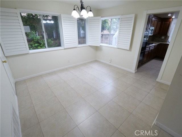 25051 Amberwood - Photo 7 of 8