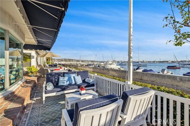 700 S Bay Front - Photo 3 of 8