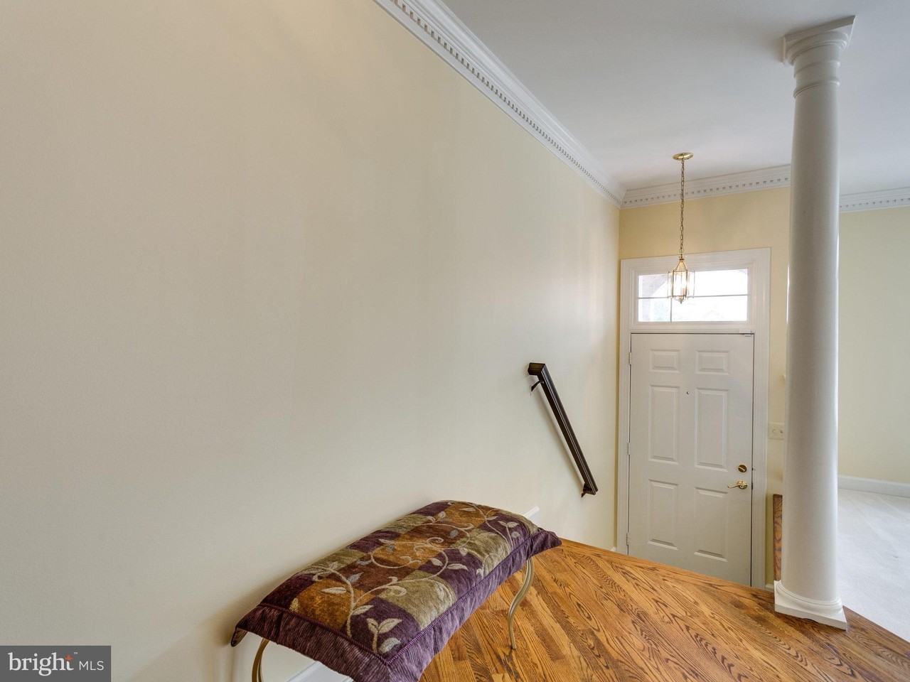 8104 Madrillon Ct - Photo 3 of 9