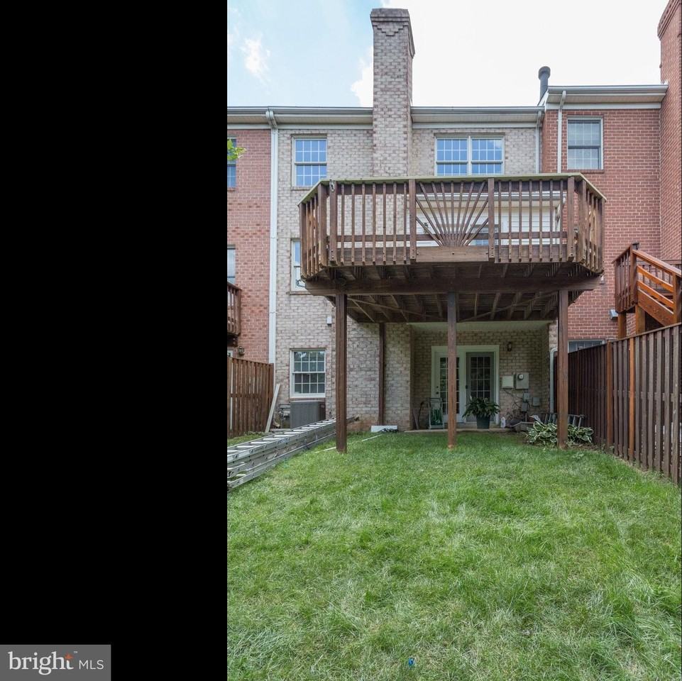 8104 Madrillon Ct - Photo 7 of 9