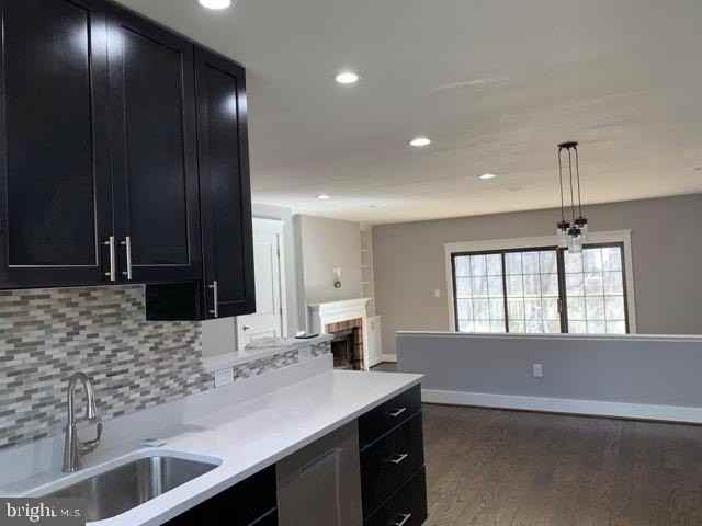 10203 Scarborough Commons Ct - Photo 5 of 21
