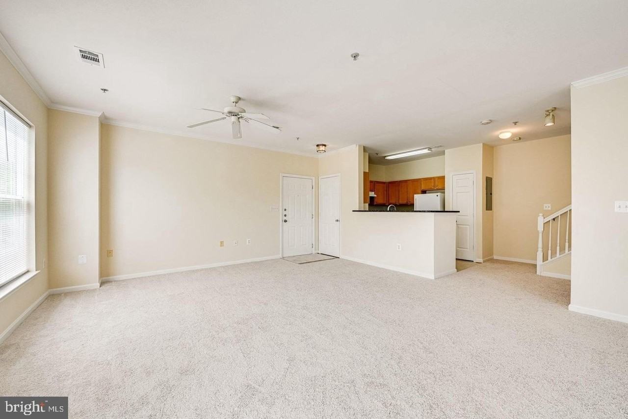 5115 Travis Edward Way #G - Photo 6 of 22