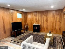7428 Mason Ln - Photo 1 of 1