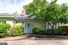 2031 Hillside Dr - Photo 1 of 1