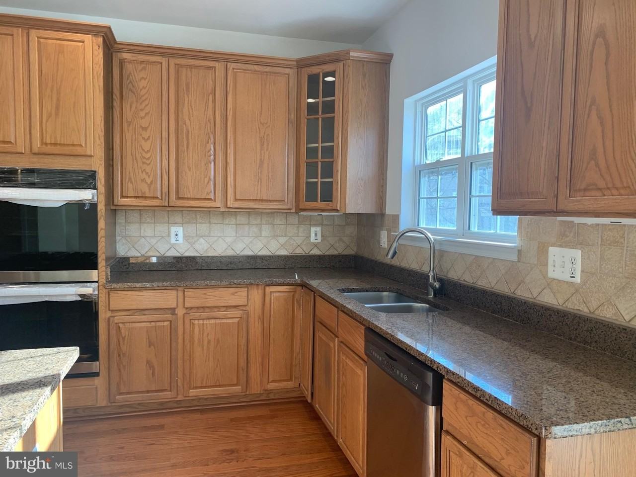 9793 Corbett Pl - Photo 3 of 33