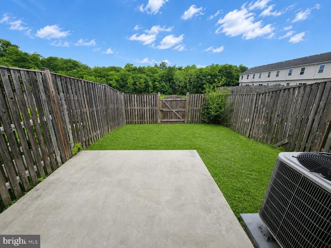 40 Beaulah Ct - Photo 2 of 22