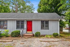 featured image of 507 N 3rd Ave #I