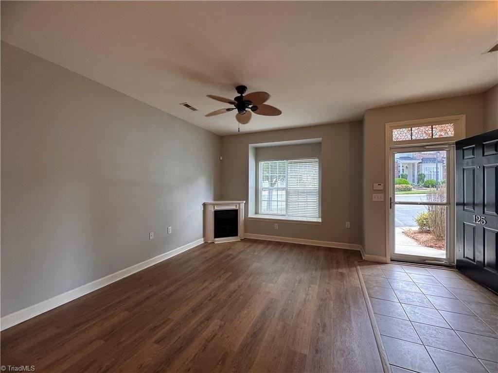 125 Humberside Dr - Photo 6 of 43