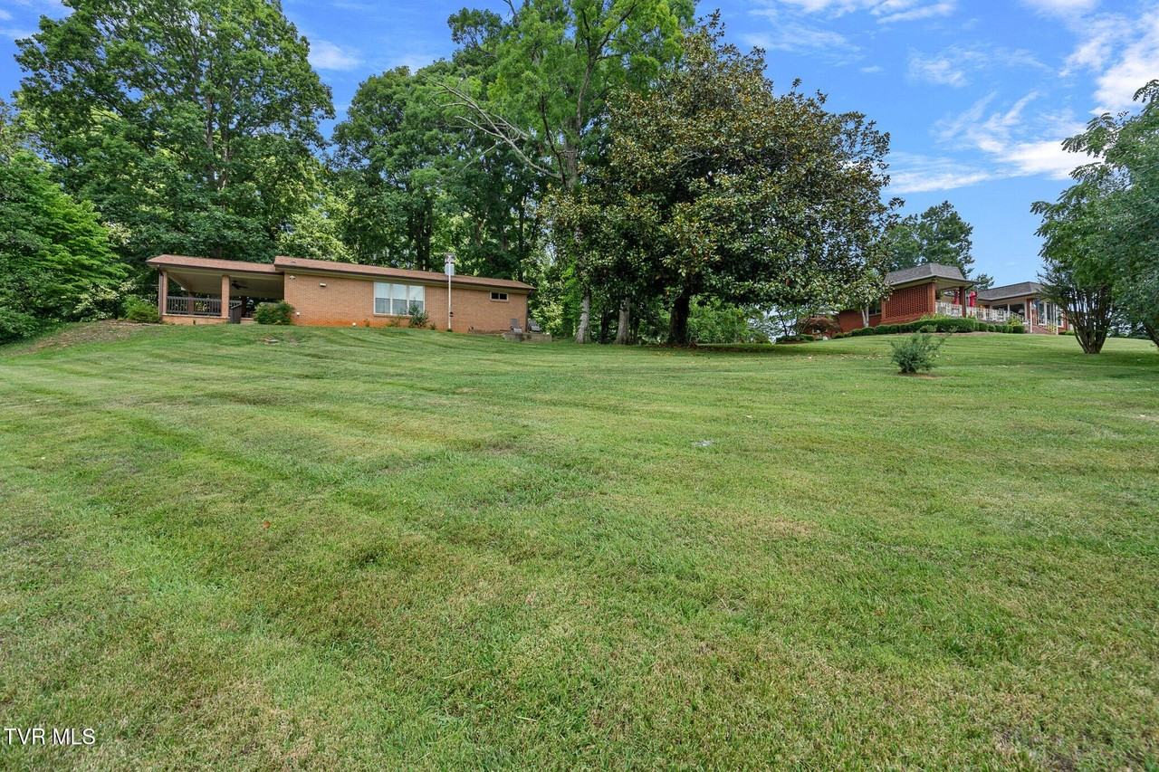 1220 Romans Dr - Photo 6 of 25