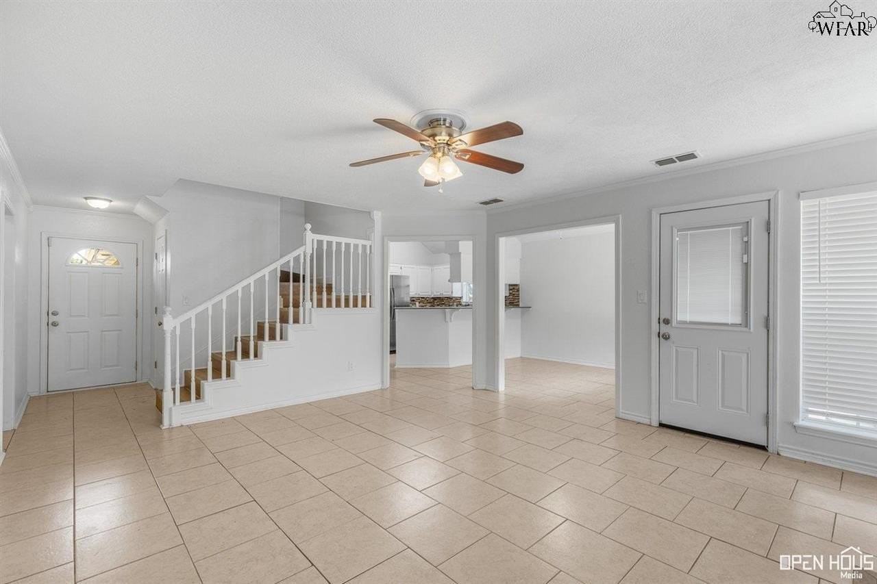 5 Worthington Ct - Photo 7 of 30