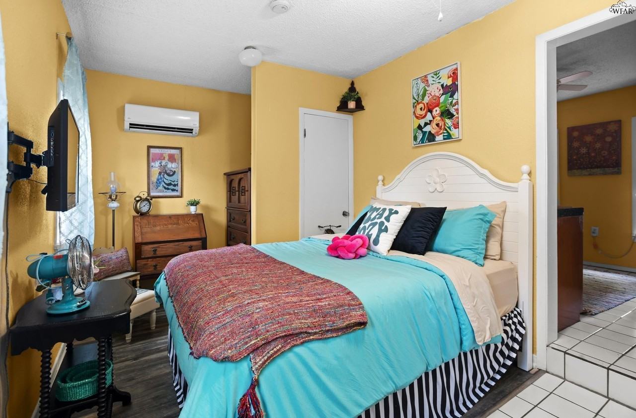 303 Morningside Dr #REAR - Photo 2 of 12