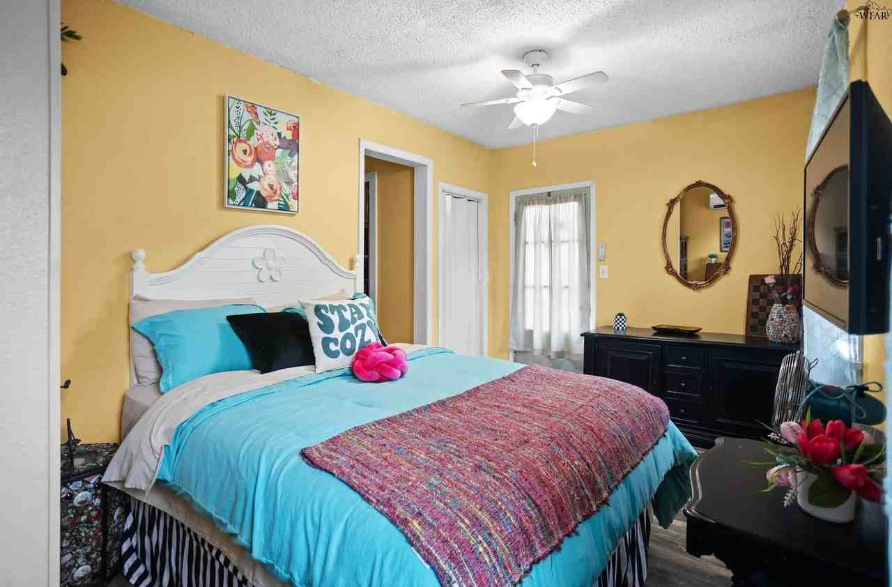 303 Morningside Dr #REAR - Photo 3 of 12