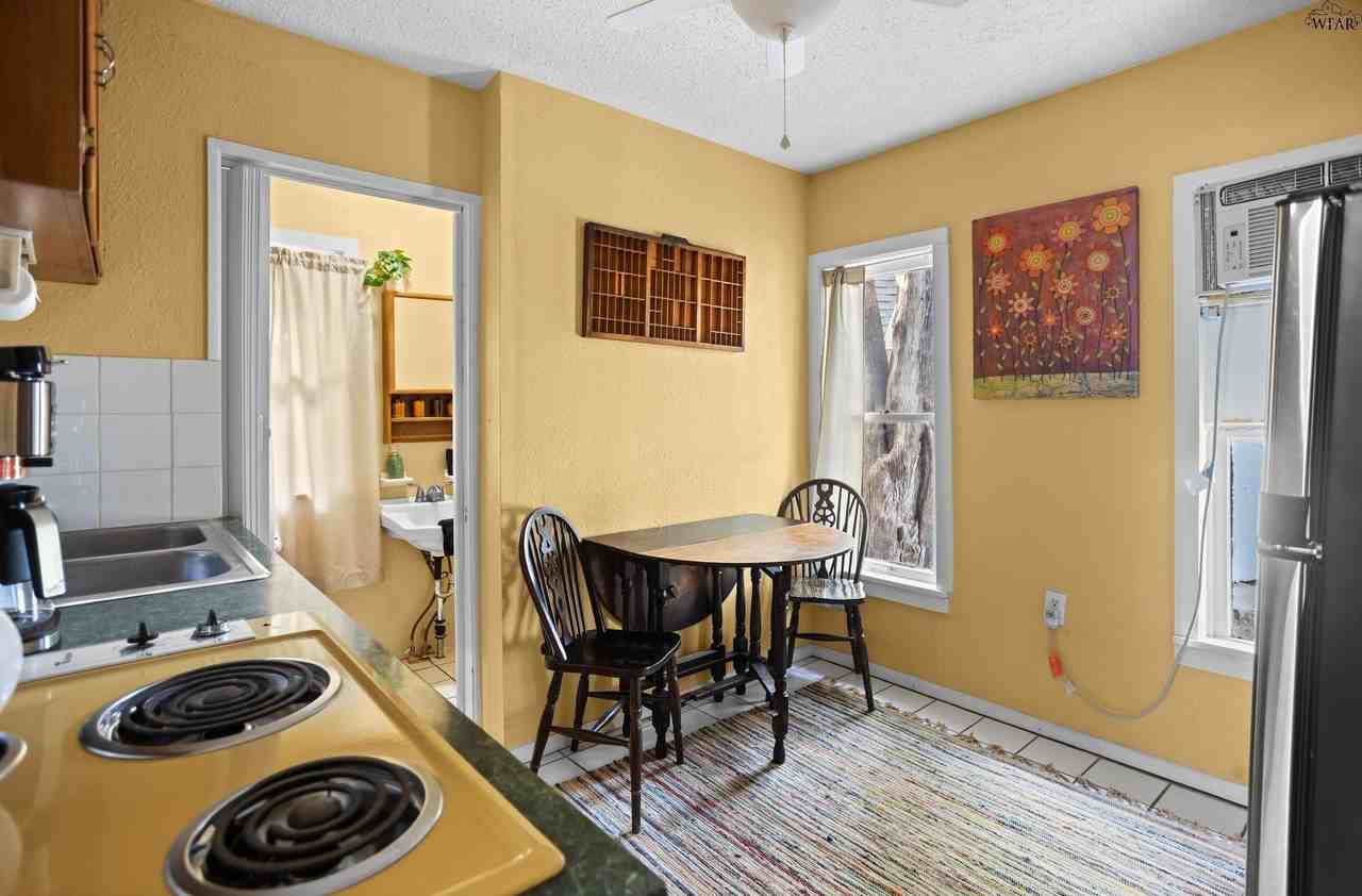 303 Morningside Dr #REAR - Photo 5 of 12
