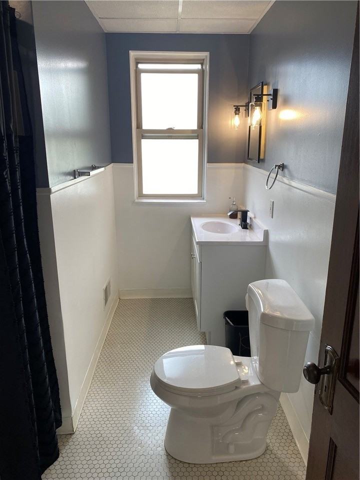 271 Center Ave #2 - Photo 6 of 11