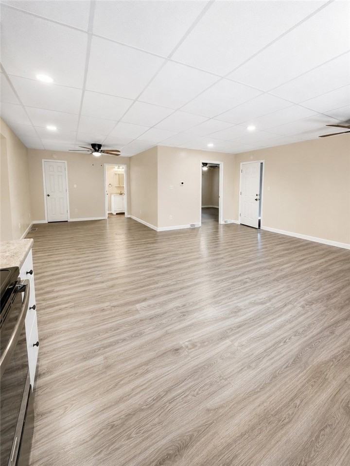 484 3rd St #4 - Photo 5 of 14