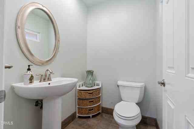 6823 Northford Dr - Photo 6 of 8