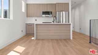 10842 Peach Grove St - Photo 6 of 8
