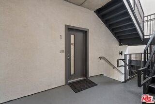 5114 Cahuenga Blvd #3 - Photo 2 of 8