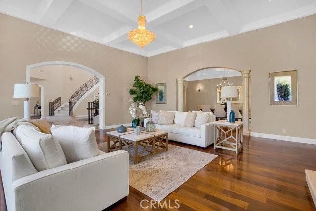 25504 Colette Way - Photo 4 of 8