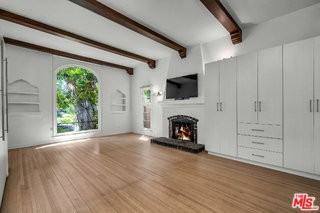1521 Midvale Ave - Photo 7 of 8