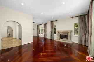 314 N Palm Dr - Photo 5 of 8