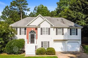 featured image of 186 Sandstone Pl