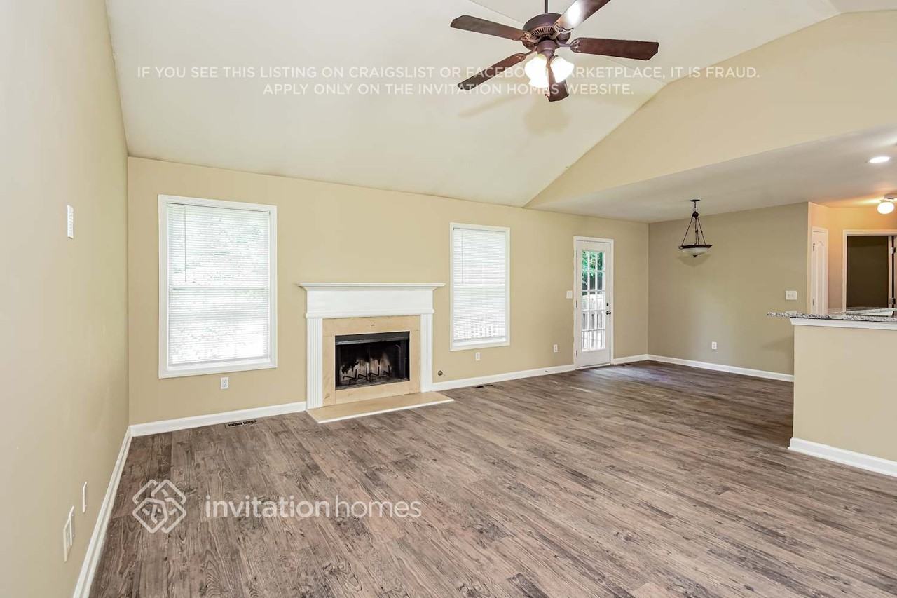 186 Sandstone Pl - Photo 5 of 19