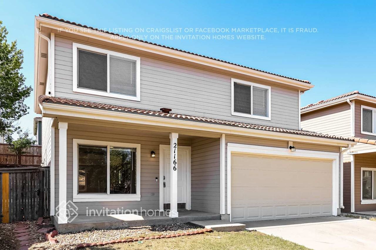 21166 E 40th Pl - Photo 2 of 18