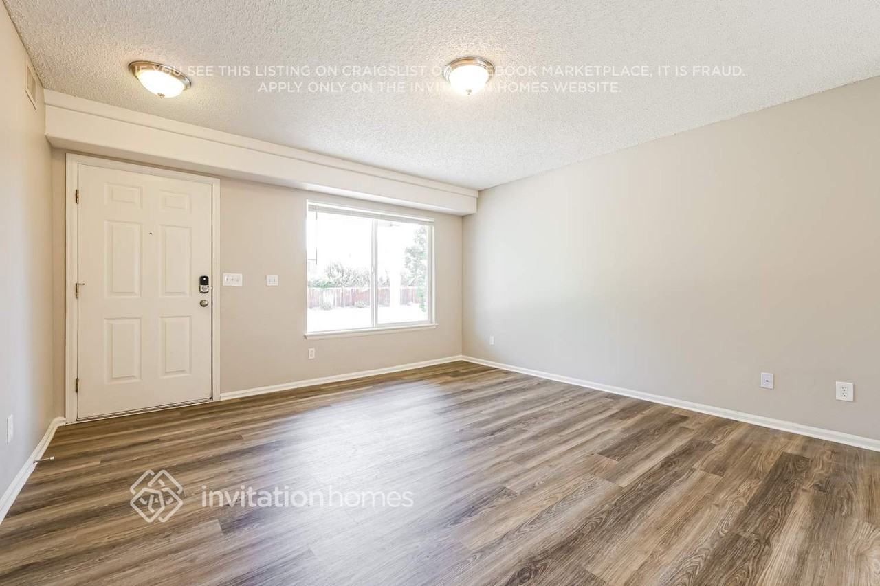 21166 E 40th Pl - Photo 6 of 18